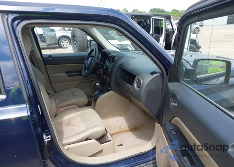 2014 Jeep Patriot Sport из США, поврежденный, VIN 1C4NJPBA7ED513229